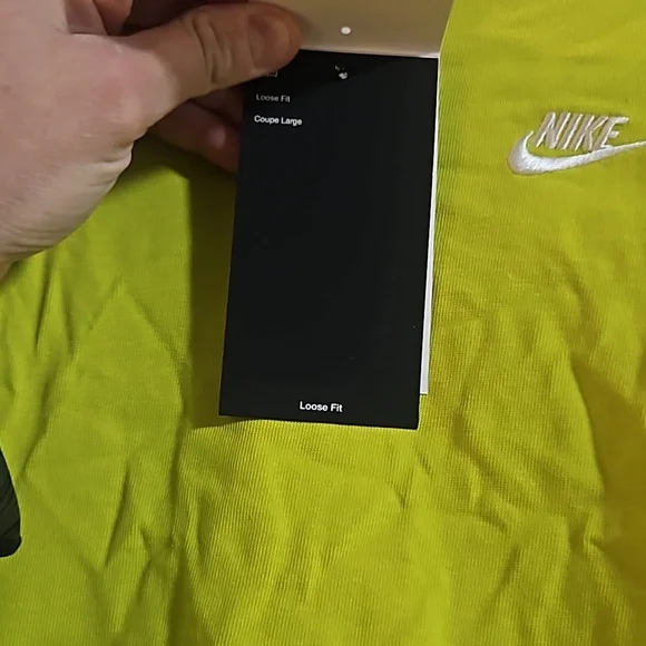 Nike Girls’ Sportswear T-Shirt Dress: GREEN: NEW WITH TAGS: SIZE M - Picture 3 of 4